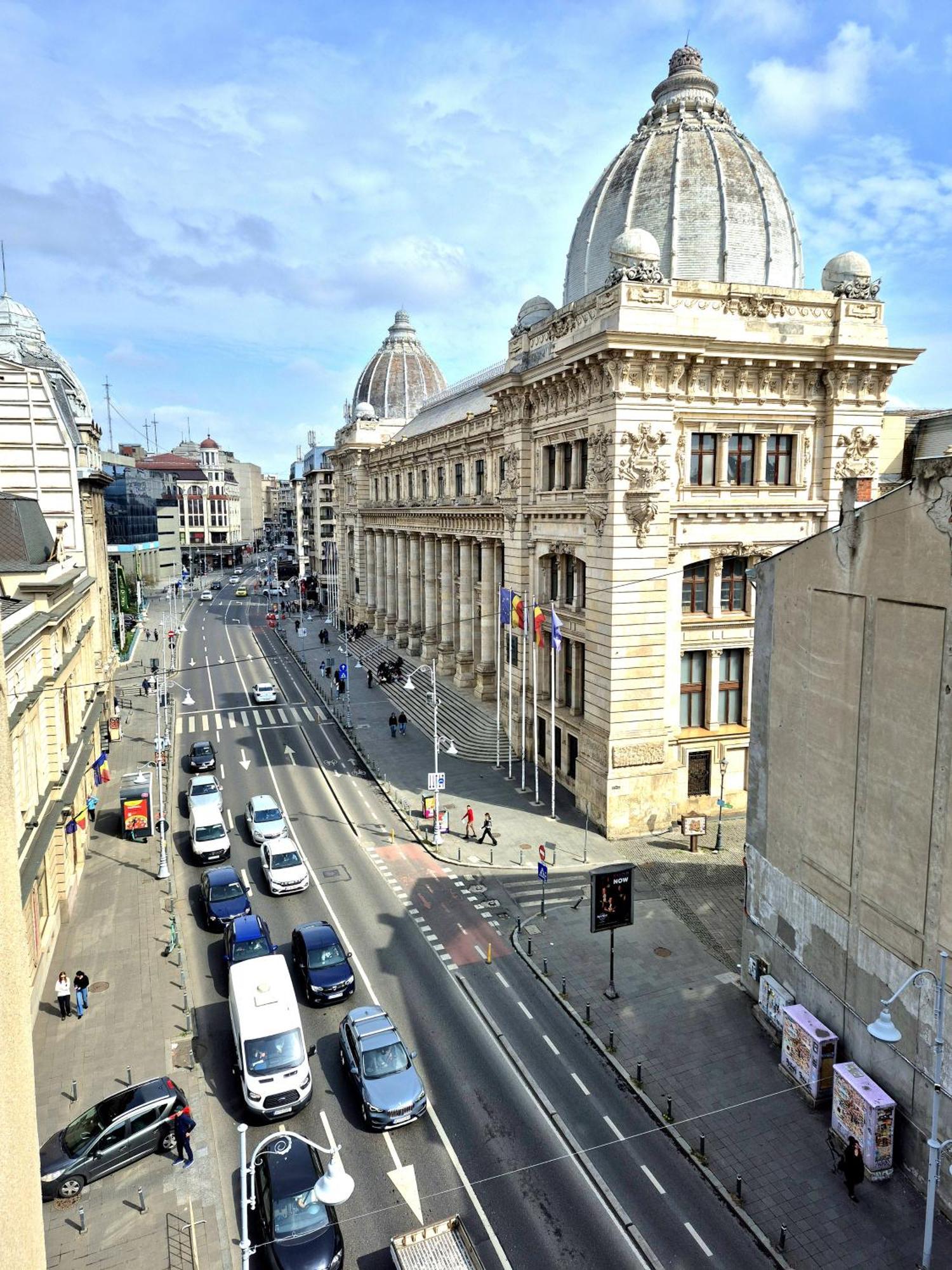 Traditional Romanian Apartments Bucureşti Exterior foto